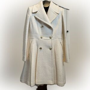 Woman’s Guess Coat. Worn Once. Like New! Size Large